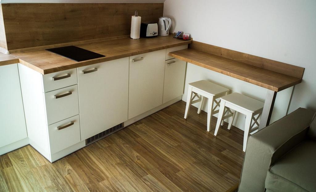 A7 Apartments Комарно Екстер'єр фото